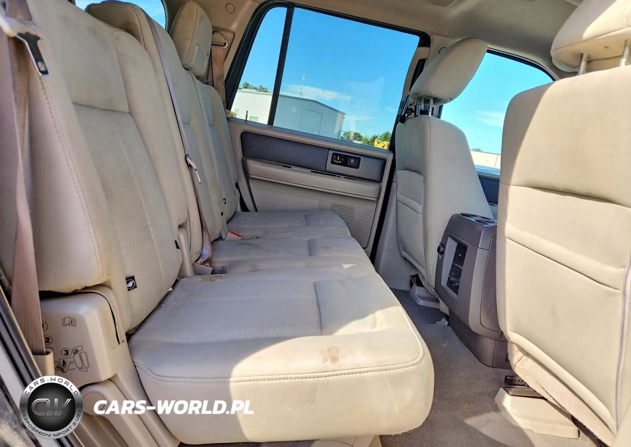 2010 Ford Expedition Xlt VIN:1FMJU1F50AEA98657 - 11