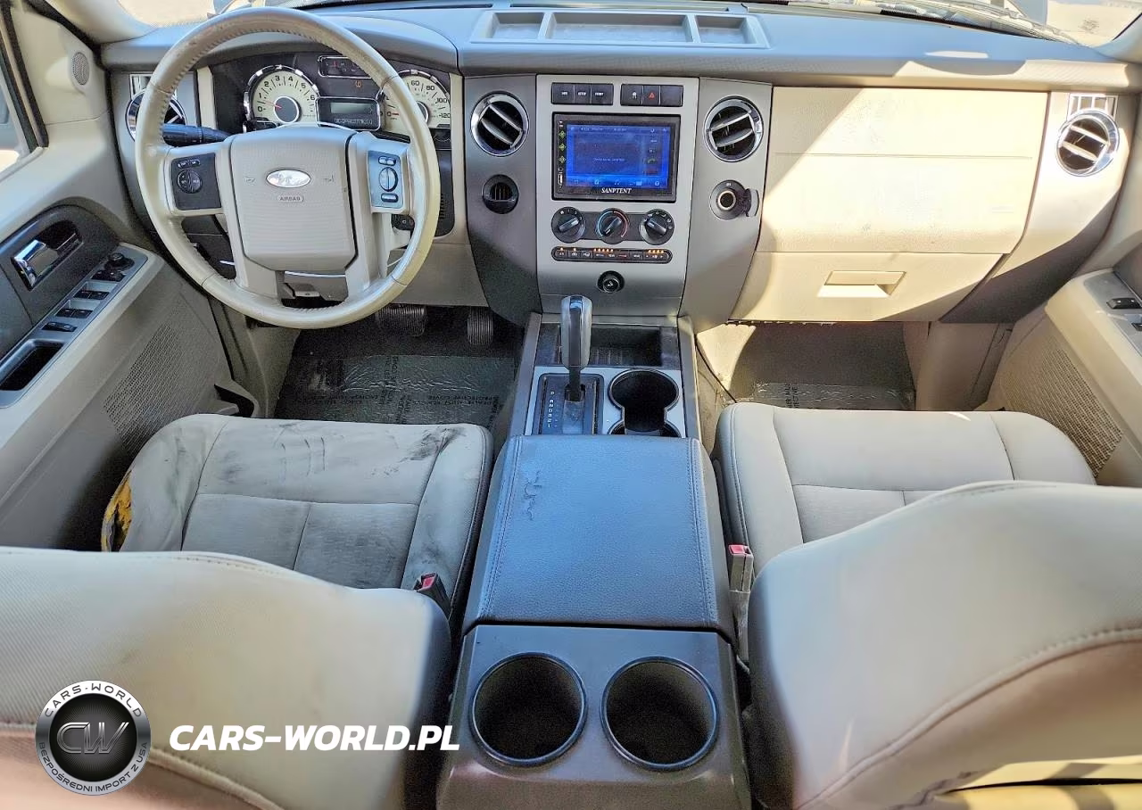 2010 Ford Expedition Xlt VIN:1FMJU1F50AEA98657 - 8