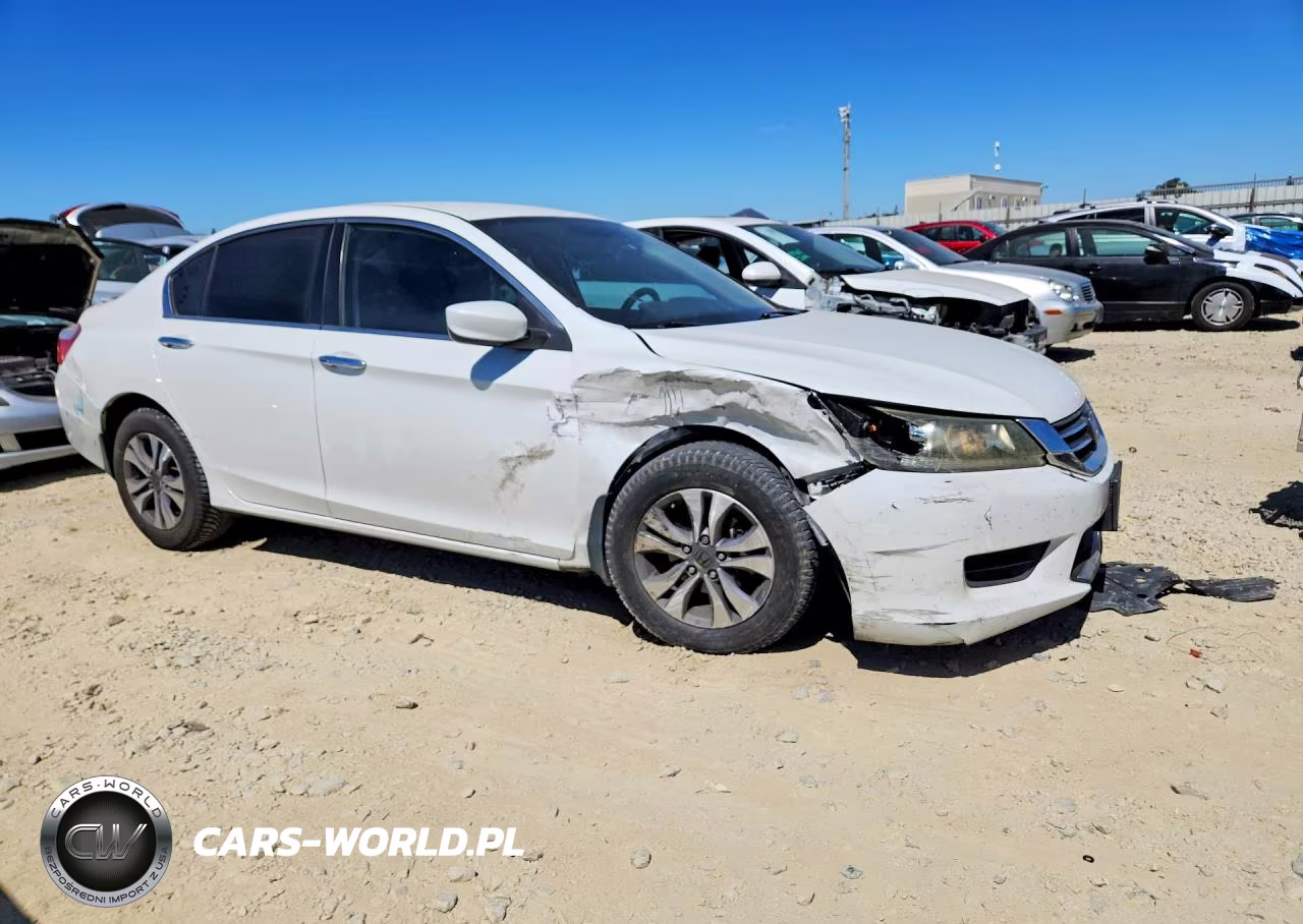 2014 Honda Accord Lx VIN:1HGCR2F30EA111621 - 4