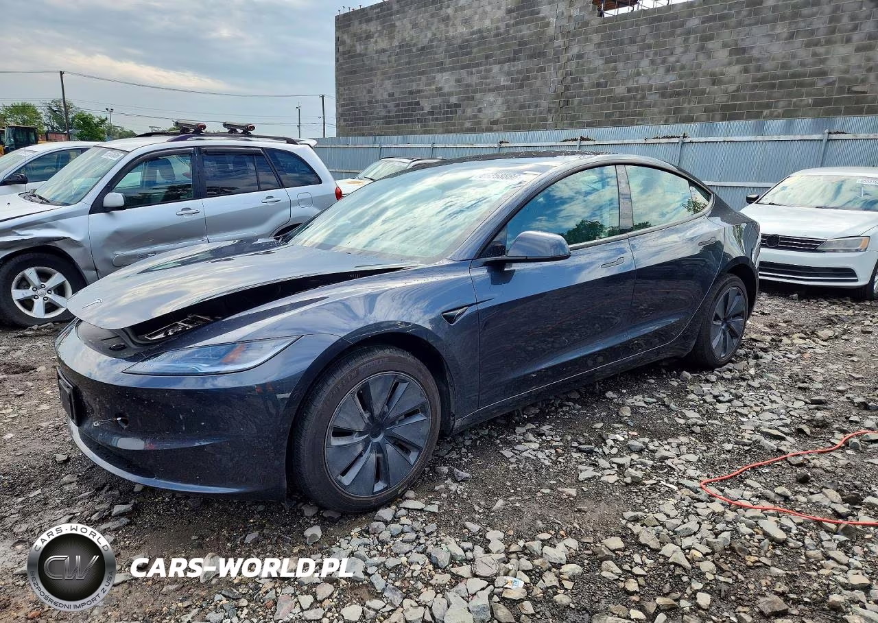 2025 Tesla Model 3