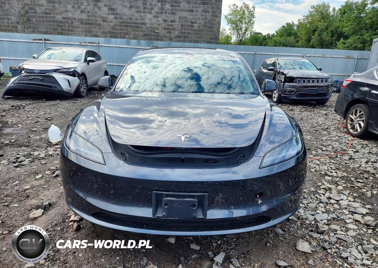 2025 Tesla Model 3 VIN:5YJ3E1EA5SF043033 - 5
