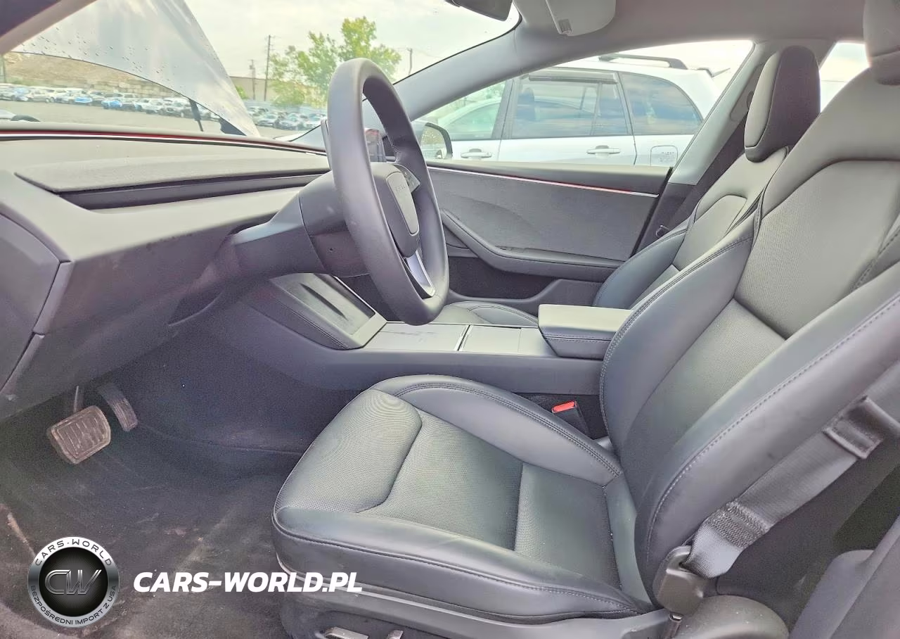 2025 Tesla Model 3 VIN:5YJ3E1EA5SF043033 - 7