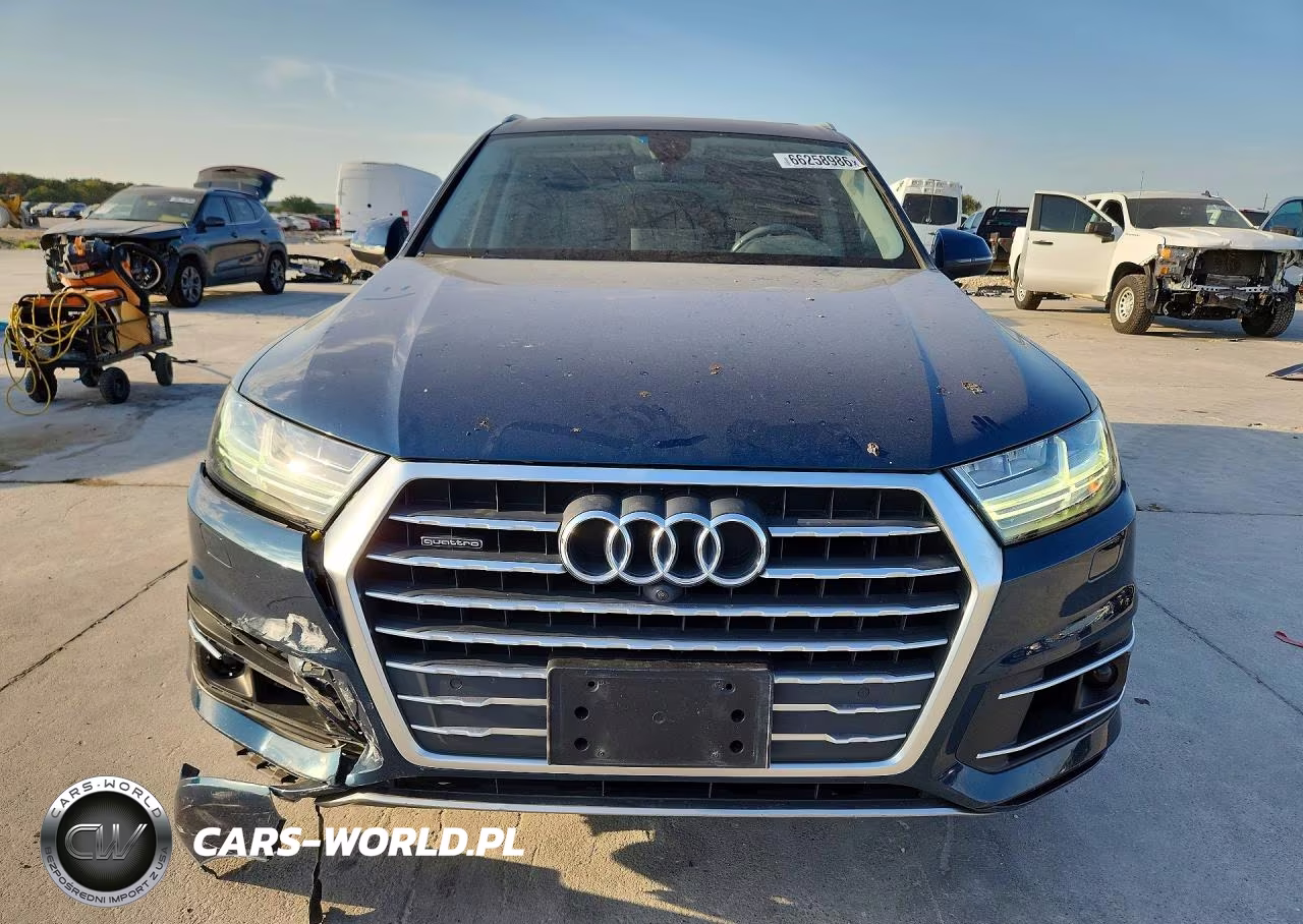 2018 Audi Q7 Premium Plus VIN:WA1LAAF70JD028325 - 5