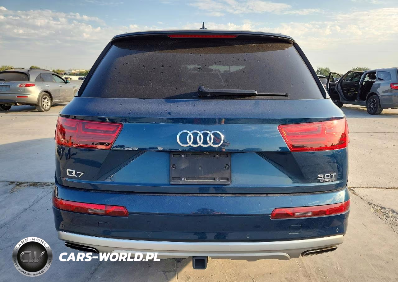 2018 Audi Q7 Premium Plus VIN:WA1LAAF70JD028325 - 6