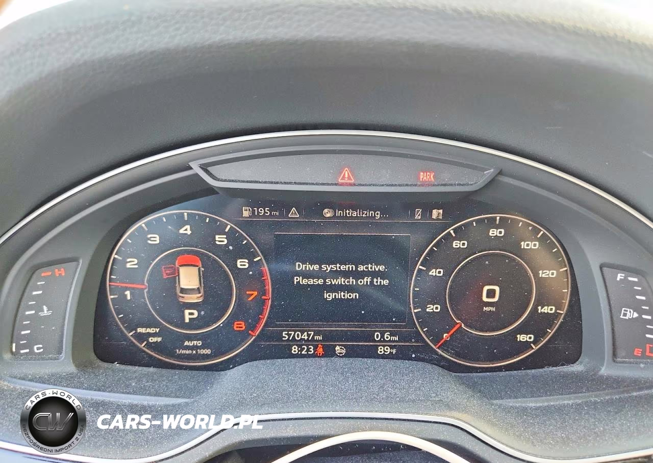 2018 Audi Q7 Premium Plus VIN:WA1LAAF70JD028325 - 9