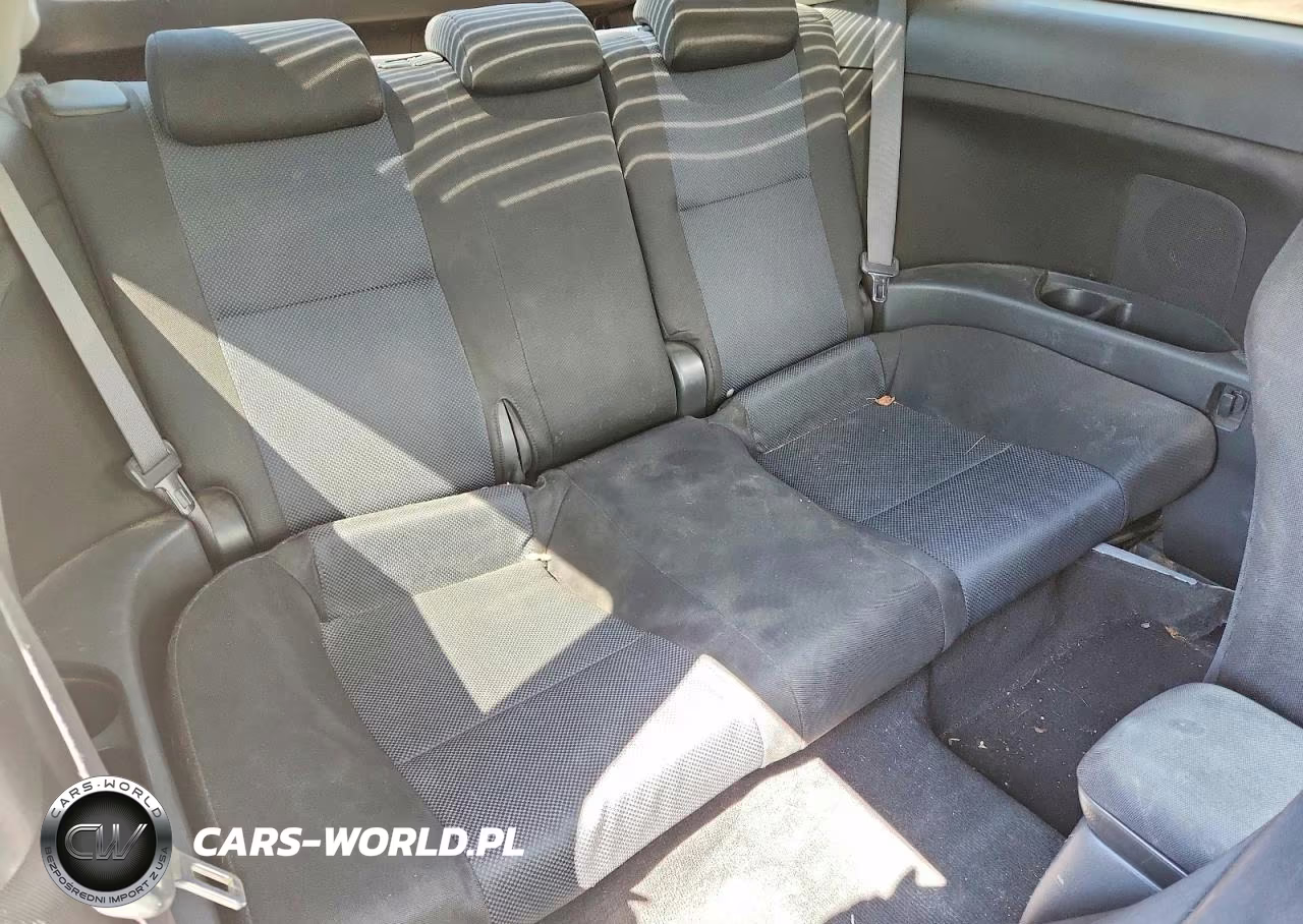 2007 Scion Tc Base VIN:JTKDE177270202238 - 10