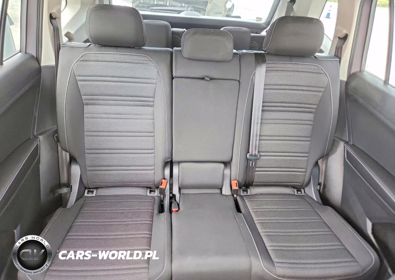 2024 Volkswagen Tiguan S VIN:3VVRB7AX6RM228411 - 10
