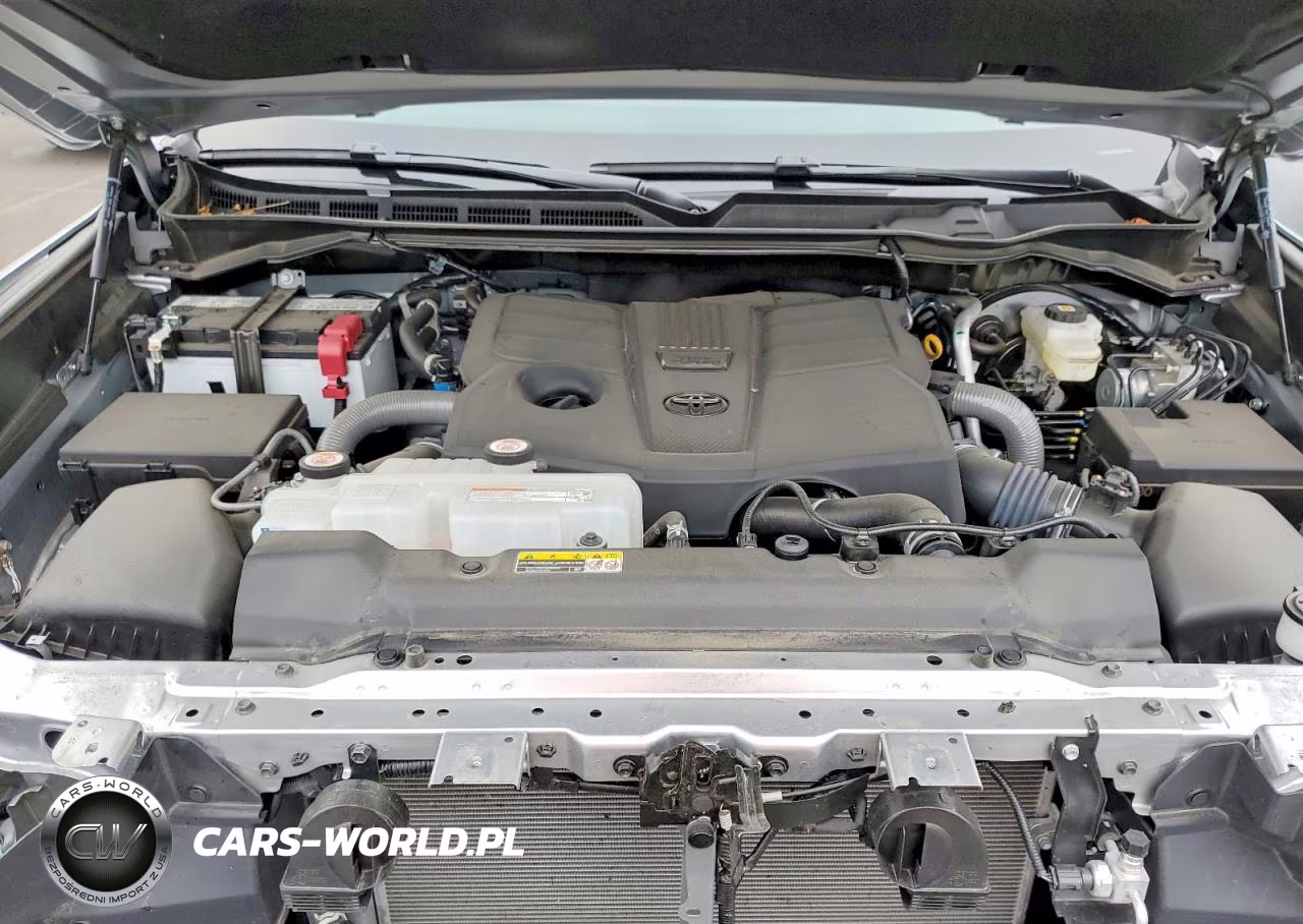 2025 Toyota Tundra Limited VIN:5TFWA5DB3SX309889 - 11