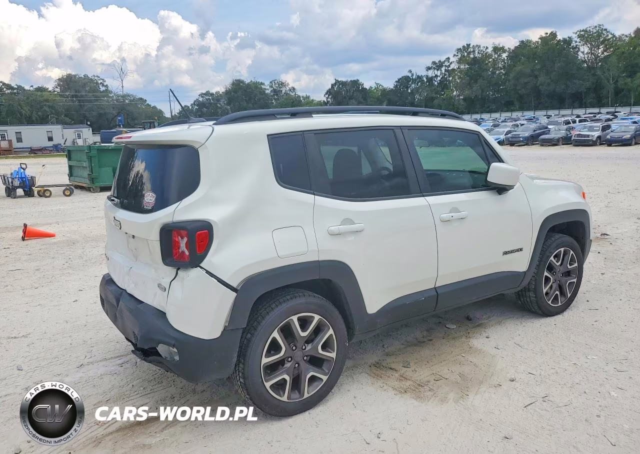 2017 Jeep Renegade Latitude VIN:ZACCJBBB7HPE69483 - 3