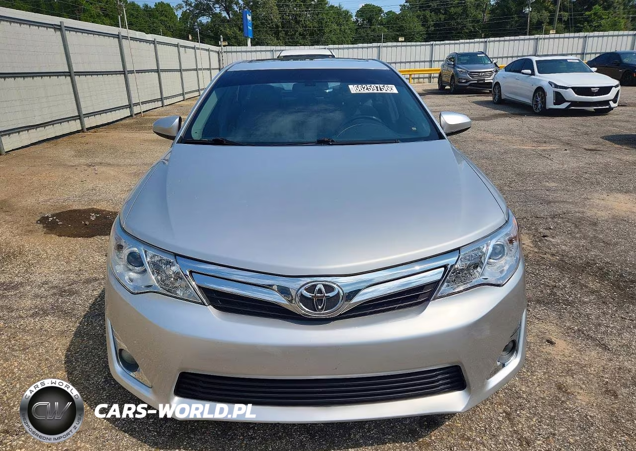 2013 Toyota Camry Xle VIN:4T4BF1FK4DR283864 - 5