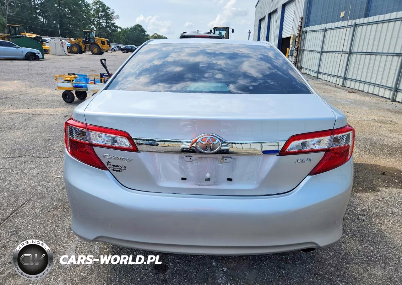 2013 Toyota Camry Xle VIN:4T4BF1FK4DR283864 - 6