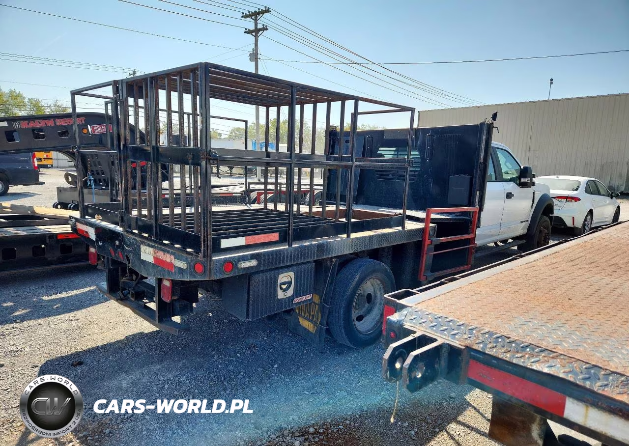 2017 Ford F450 Super Duty VIN:1FD0W4GT3HEB86651 - 3