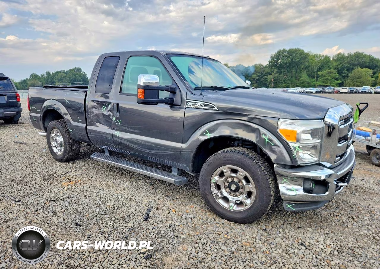 2015 Ford F250 Super Duty VIN:1FT7X2A6XFEB77241 - 4