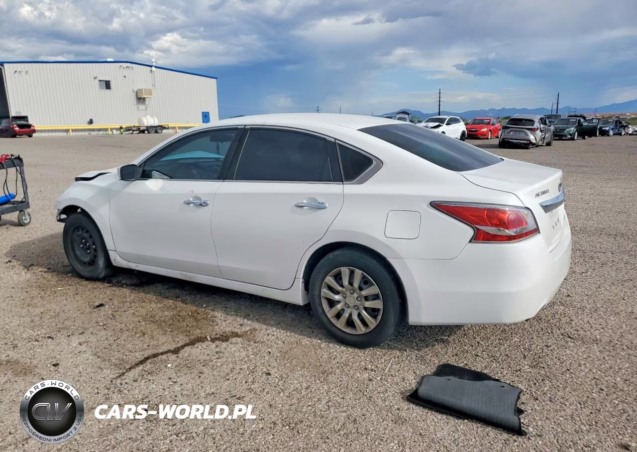 2014 Nissan Altima 2.5 VIN:1N4AL3AP5EN358655 - 2