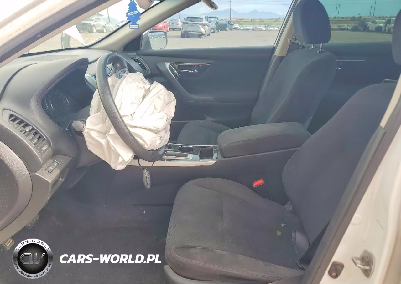 2014 Nissan Altima 2.5 VIN:1N4AL3AP5EN358655 - 7