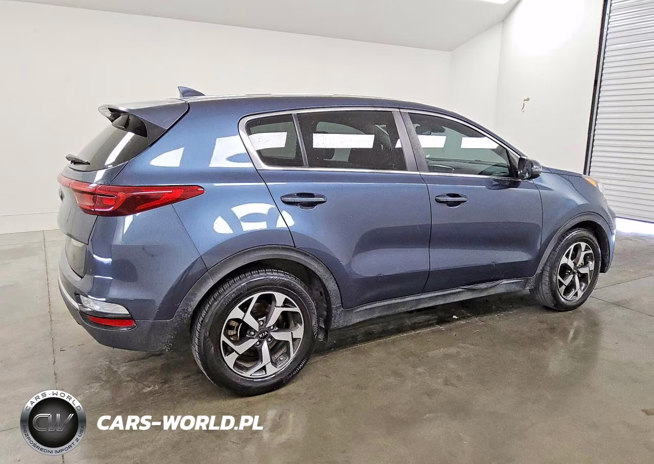 2021 Kia Sportage Lx VIN:KNDPM3AC5M7895432 - 3