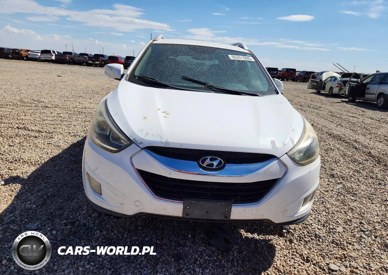 2014 Hyundai Tucson Limited VIN:KM8JU3AG0EU853984 - 5
