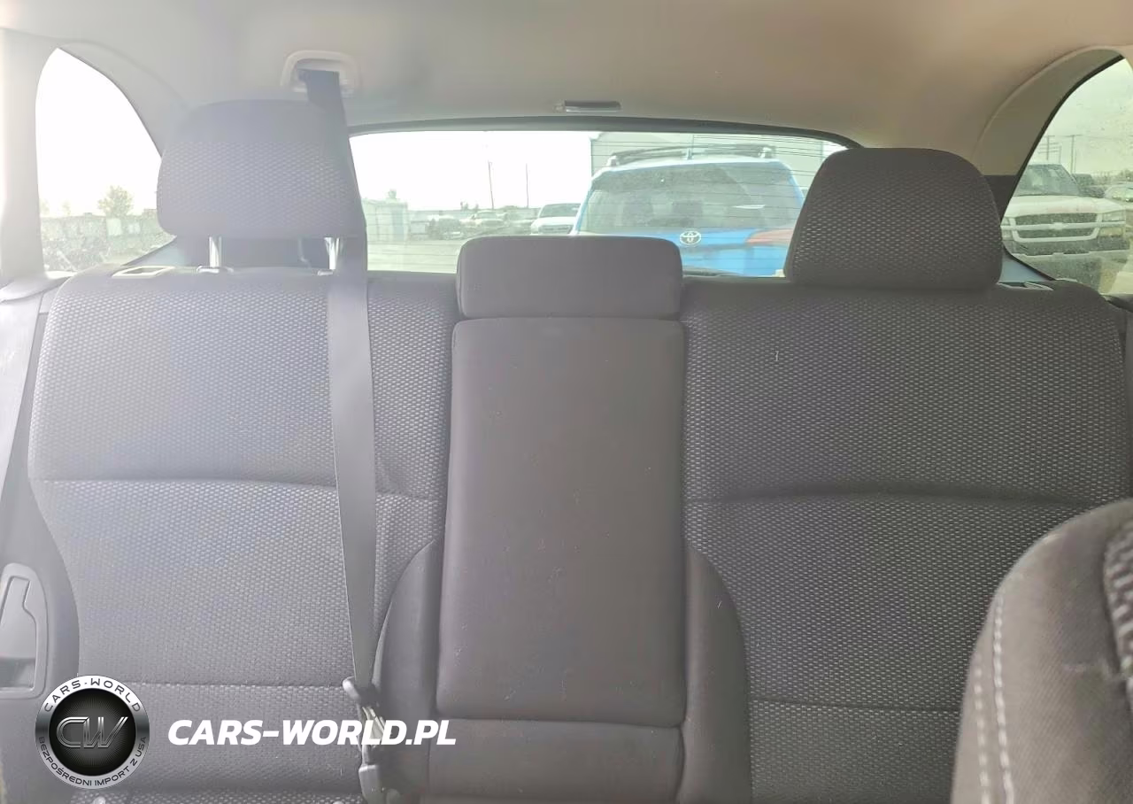 2019 Subaru Outback 2.5I Premium VIN:4S4BSAFC6K3259938 - 10