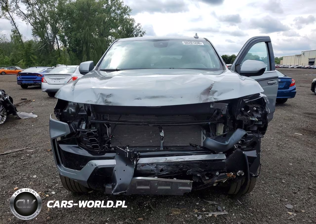 2024 Chevrolet Tahoe K1500 VIN:1GNSKLED1RR342153 - 5