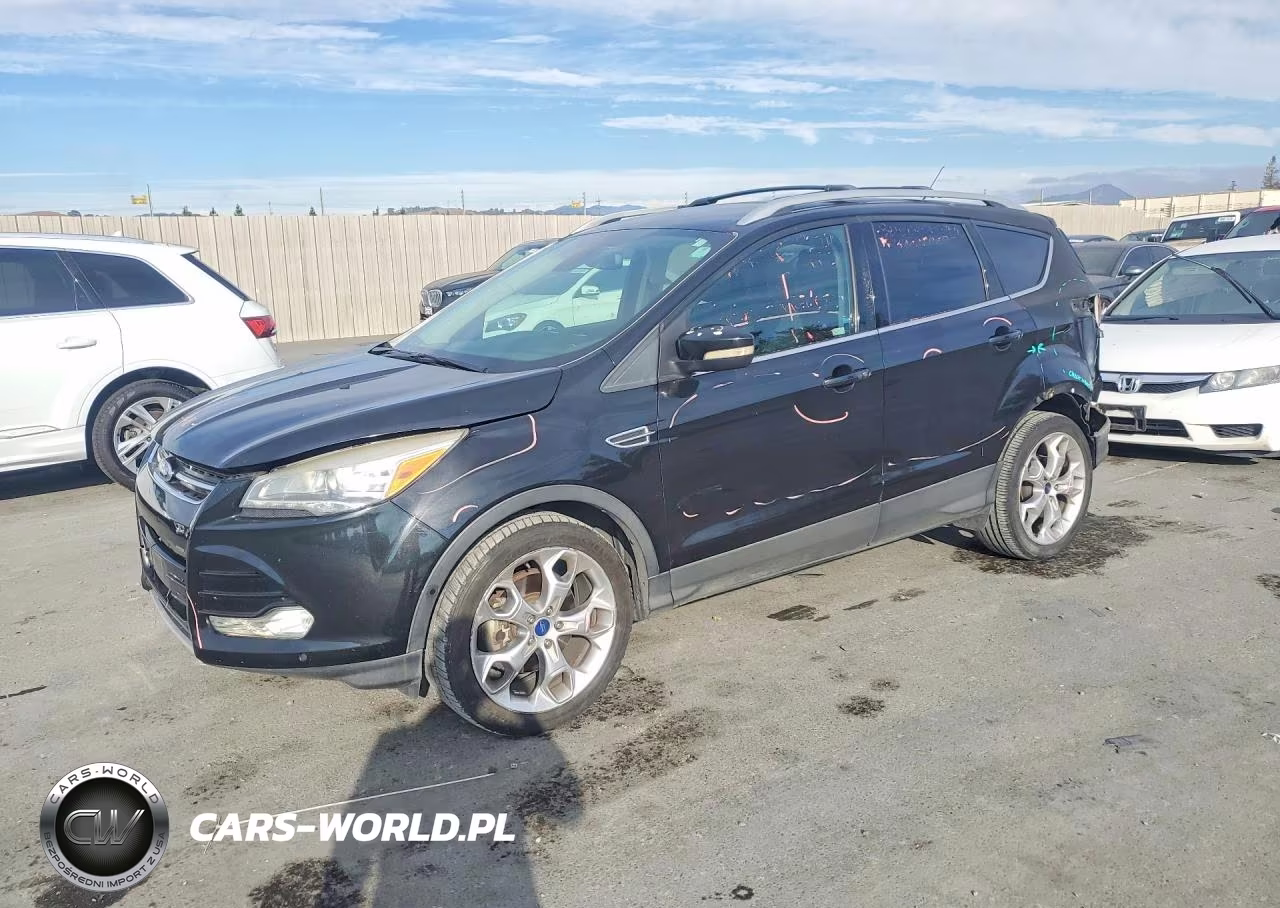 2013 Ford Escape Titanium – zdjęcie 1 z 13