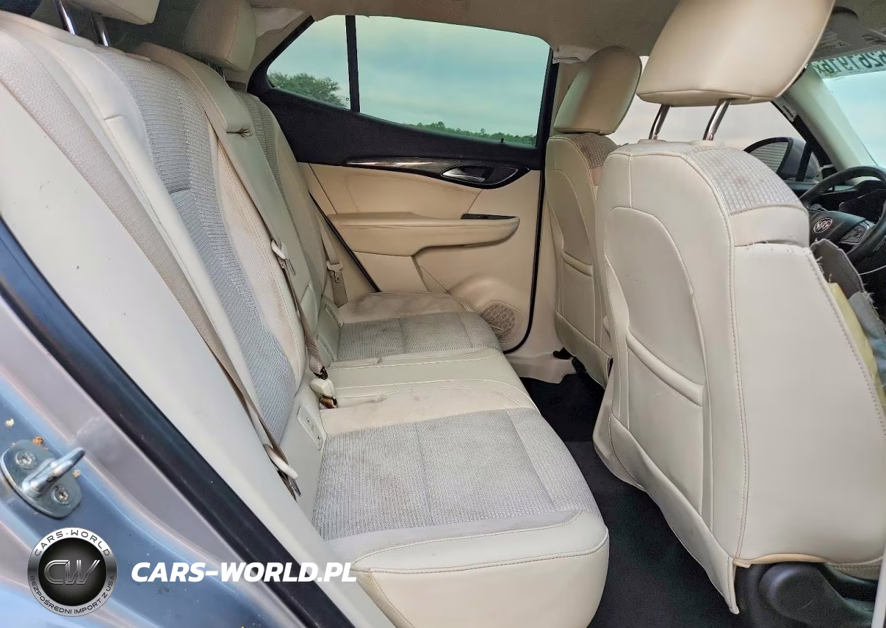 2023 Buick Envision Preferred VIN:LRBAZLR42PD067900 - 11