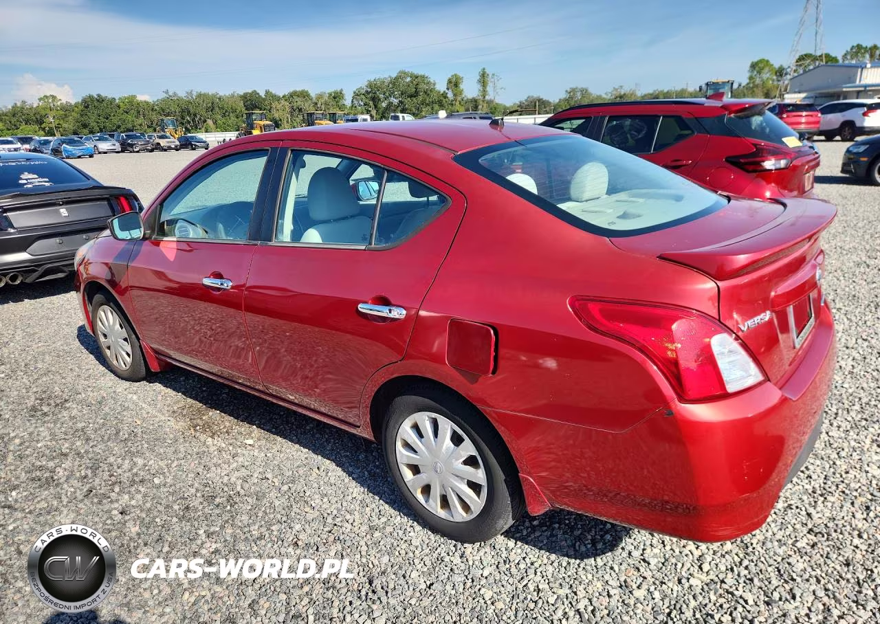 2015 NISSAN VERSA S VIN:3N1CN7AP8FL941326 - 2