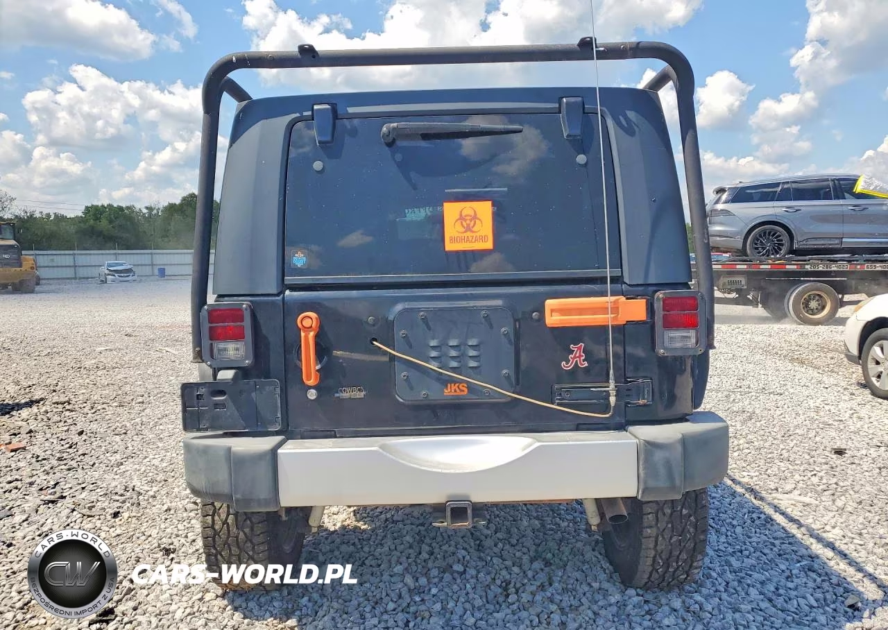 2008 Jeep Wrangler Unlimited Sahara VIN:1J8GA59138L533712 - 6
