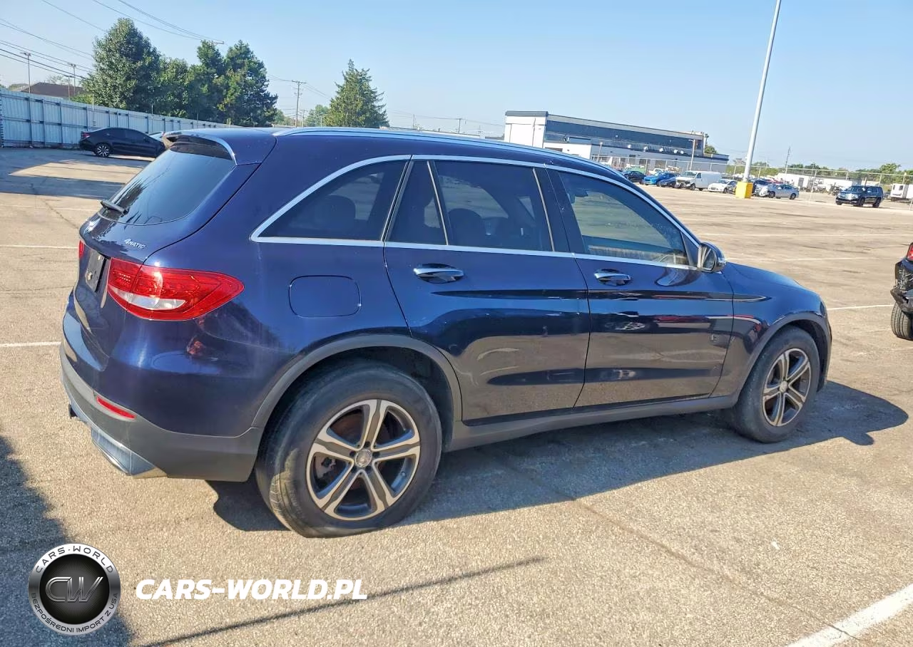 2017 Mercedes-Benz Glc 300 4Matic VIN:WDC0G4KB6HF148559 - 3