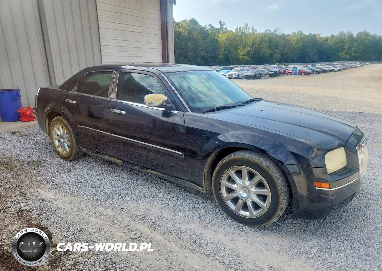 2007 Chrysler 300 Touring VIN:2C3KA53G27H861315 - 4