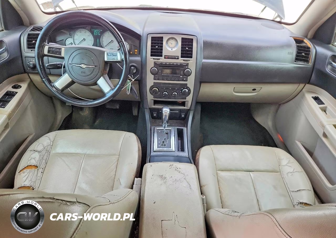 2007 Chrysler 300 Touring VIN:2C3KA53G27H861315 - 8