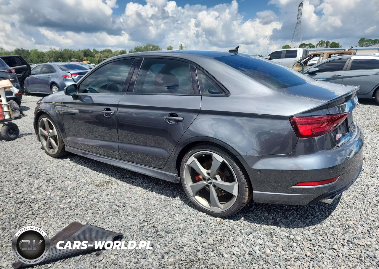 2019 Audi S3 Prestige VIN:WAUF1GFF4KA079758 - 2