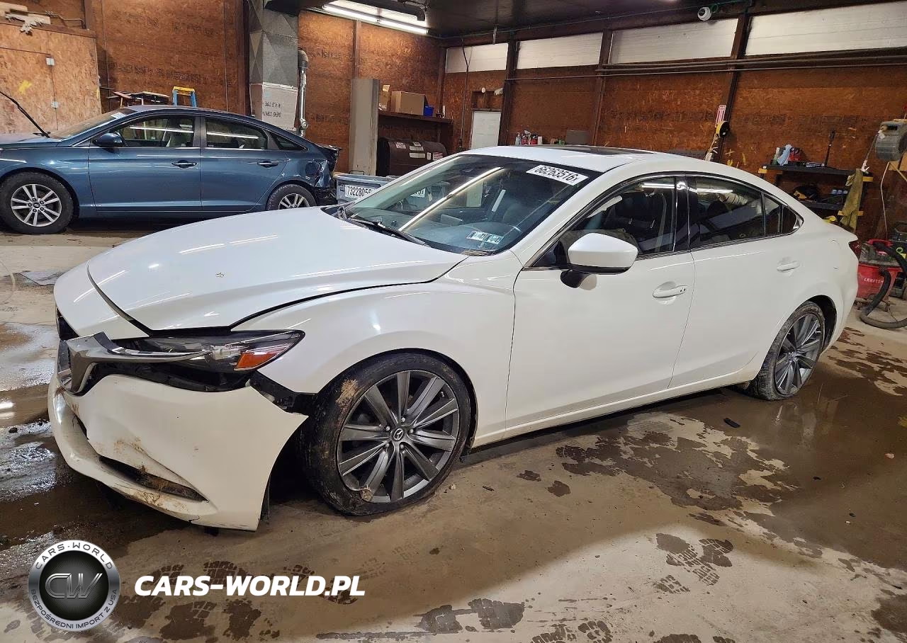 2018 Mazda 6 Touring VIN:JM1GL1VM1J1320804 - 1