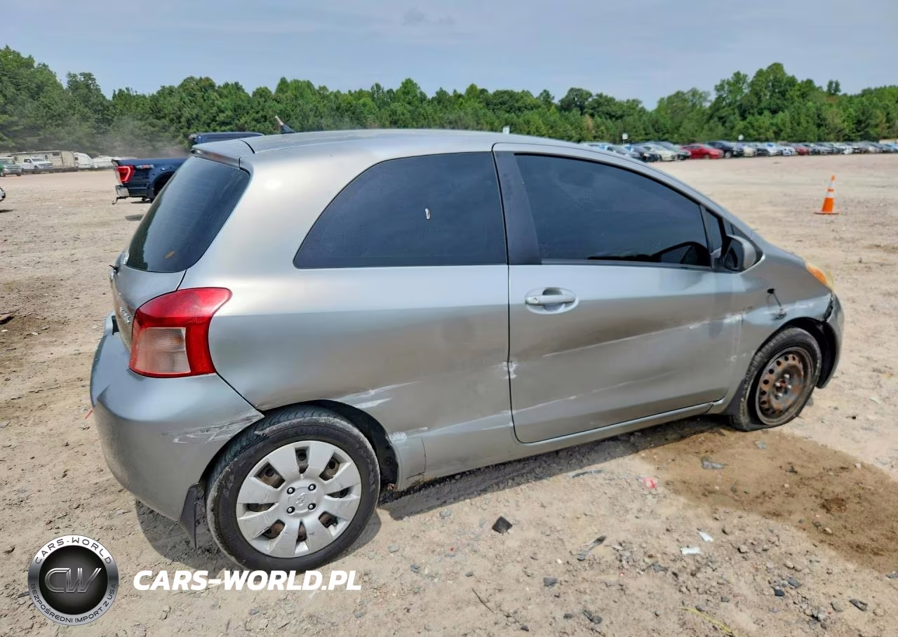 2007 Toyota Yaris Base VIN:JTDJT923575086720 - 3