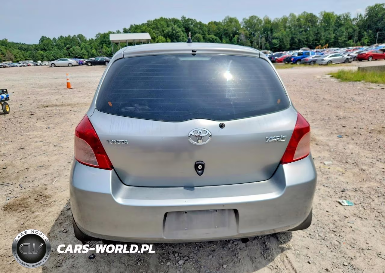 2007 Toyota Yaris Base VIN:JTDJT923575086720 - 6