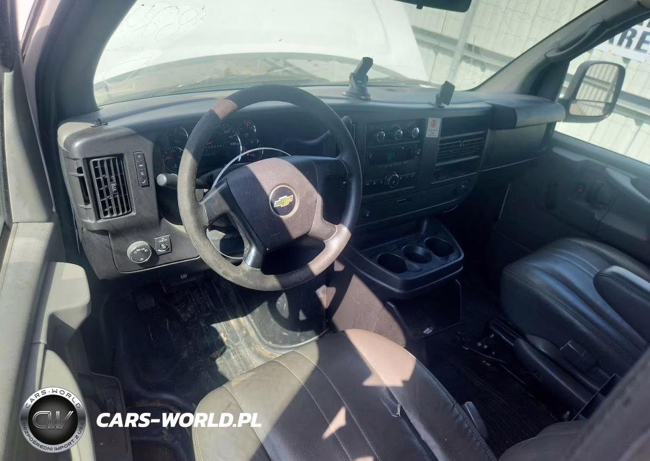 2013 Chevrolet Express G1500 VIN:1GCSGAFX6D1182401 - 8