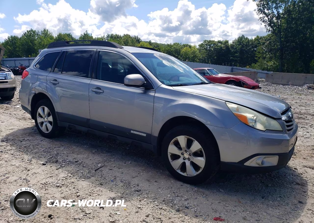 2011 Subaru Outback 2.5I Premium VIN:4S4BRBCCXB3372233 - 4