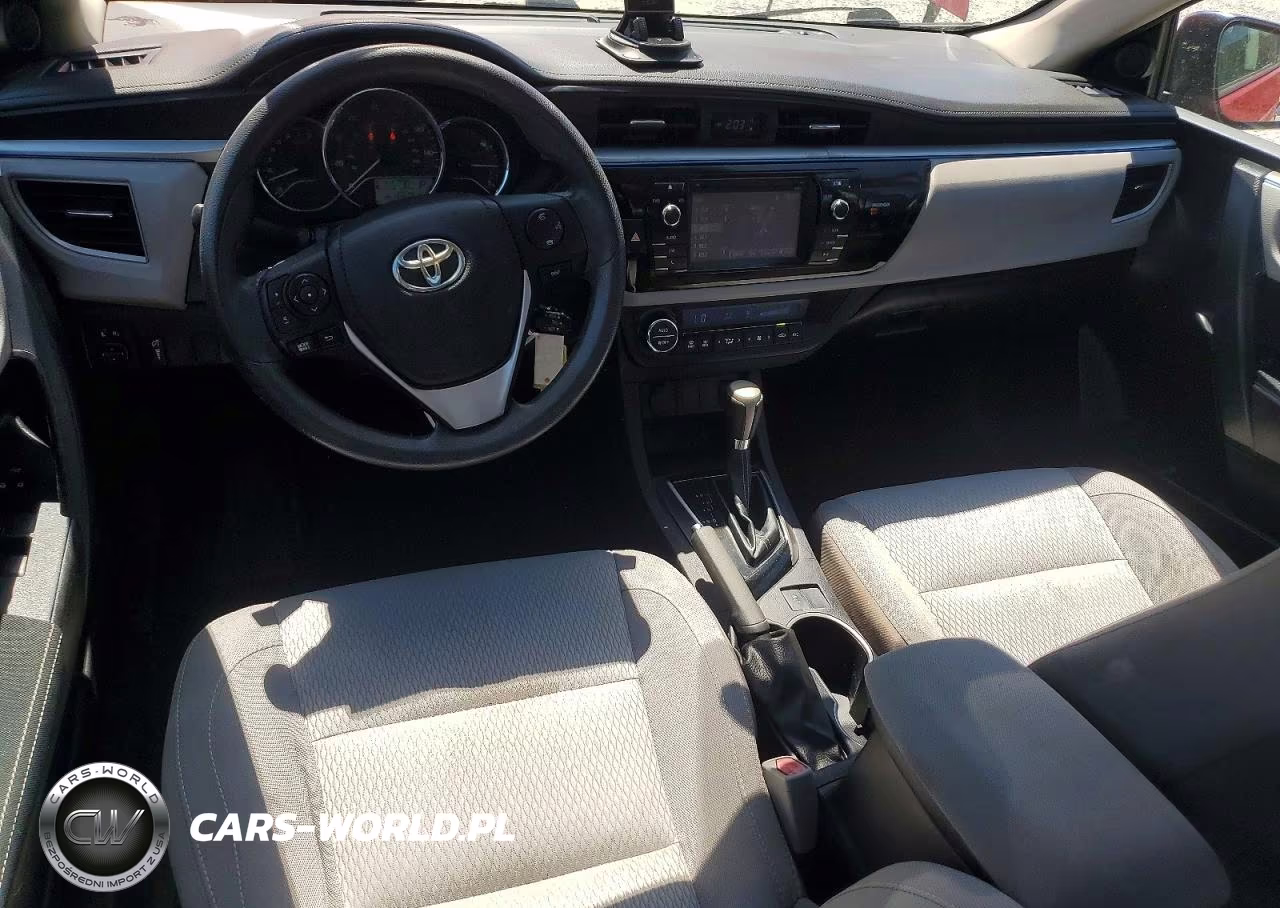 2016 Toyota Corolla Le VIN:2T1BURHE3GC542582 - 8