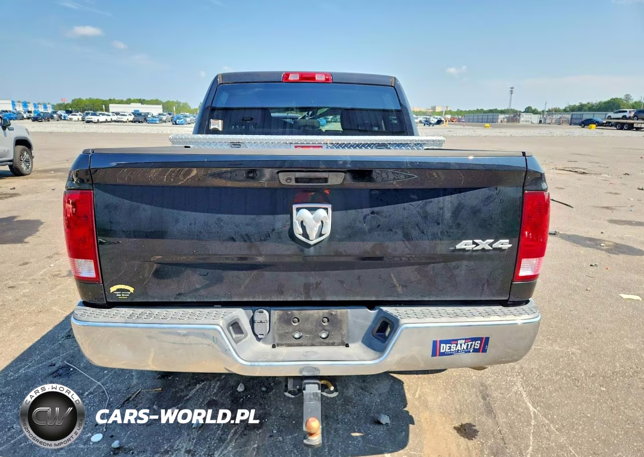 2021 Ram 1500 Classic Tradesman VIN:3C6RR7KG3MG706047 - 6