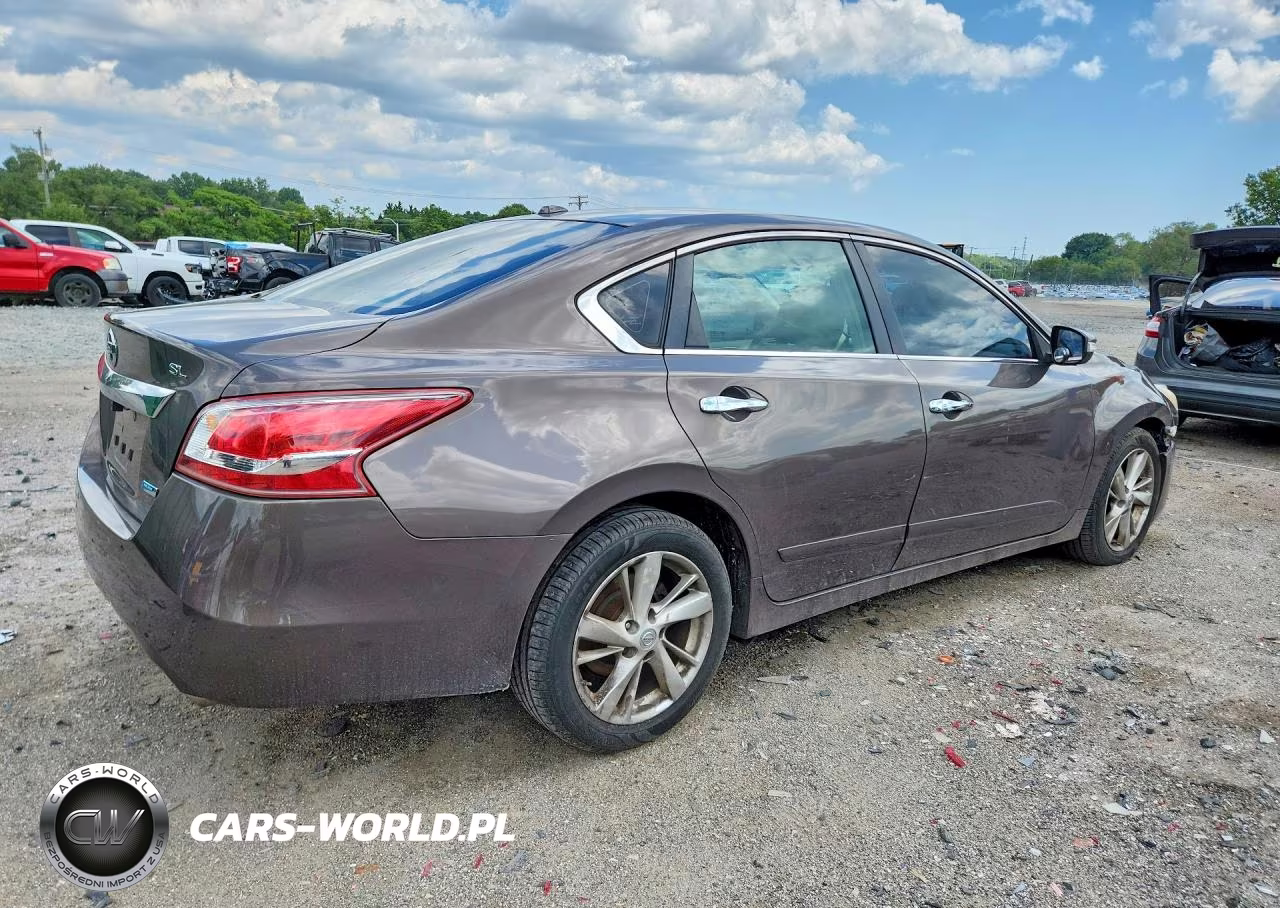 2013 Nissan Altima 2.5 VIN:1N4AL3AP7DC160878 - 3