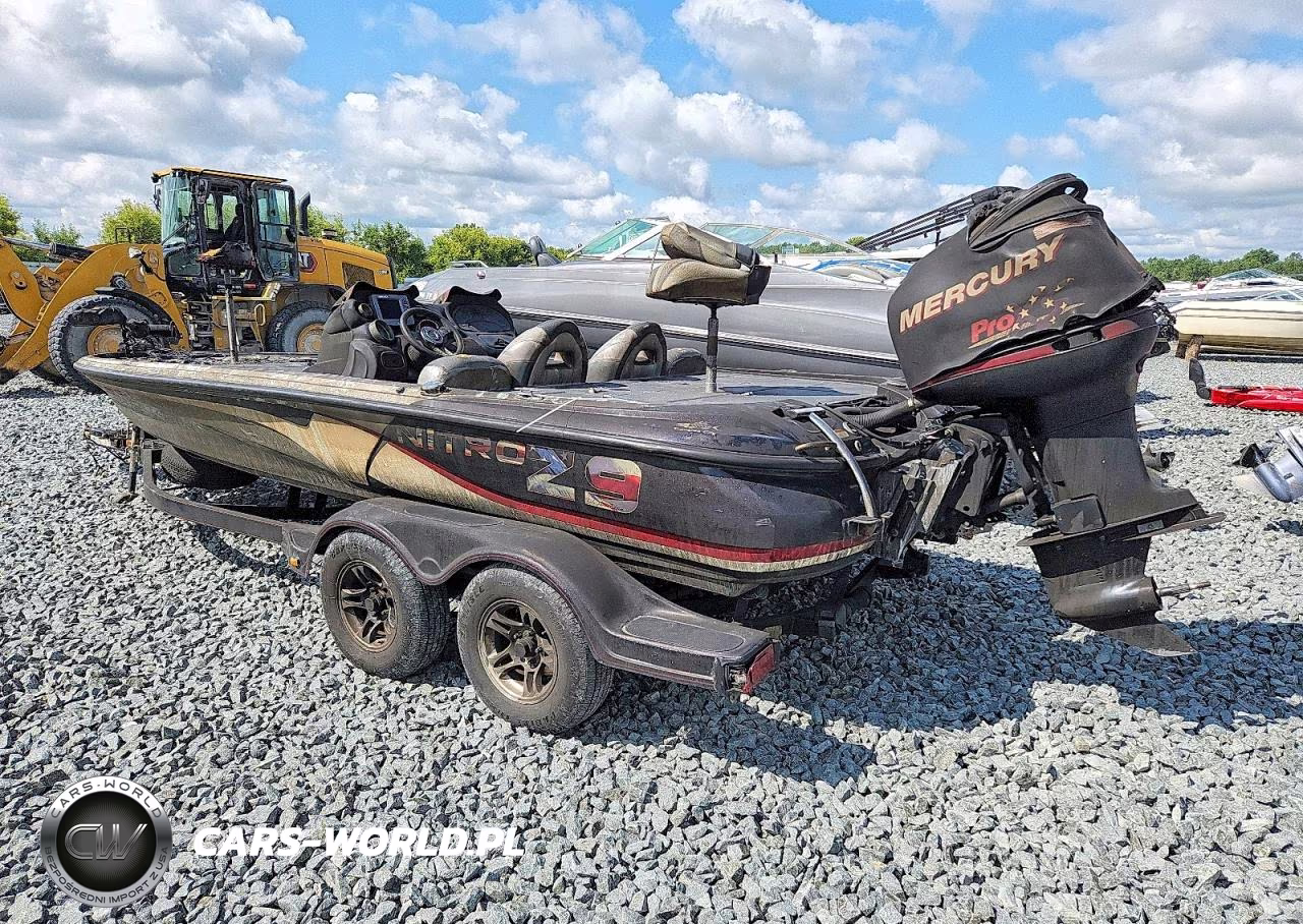 2008 Nitro Speed Boat VIN:BUJ44169K708 - 3