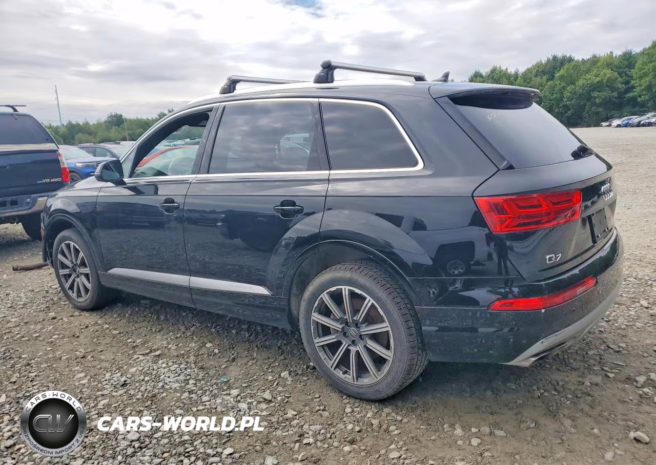 2017 Audi Q7 Premium Plus VIN:WA1LABF76HD033948 - 2