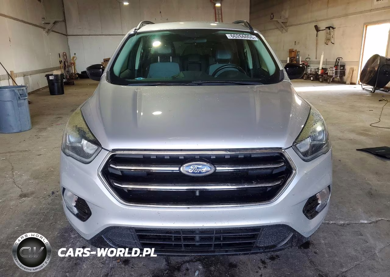 2017 Ford Escape Se VIN:1FMCU9GD3HUC77014 - 5