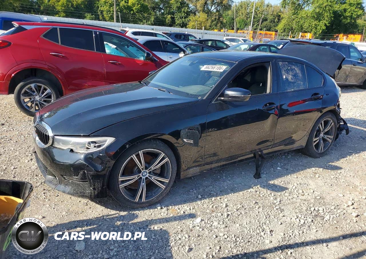 2022 BMW 330E VIN:3MW5P7J06N8C67677 - 1