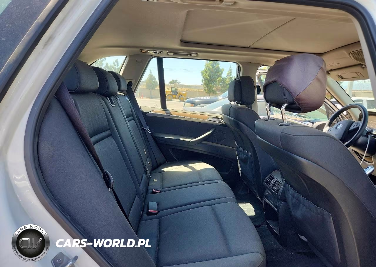 2013 BMW X5 xDrive35I VIN:5UXZV4C53D0G50245 - 10