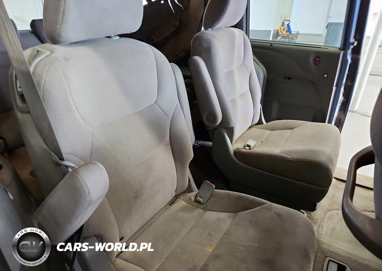 2010 Honda Odyssey Ex VIN:5FNRL3H40AB104109 - 11