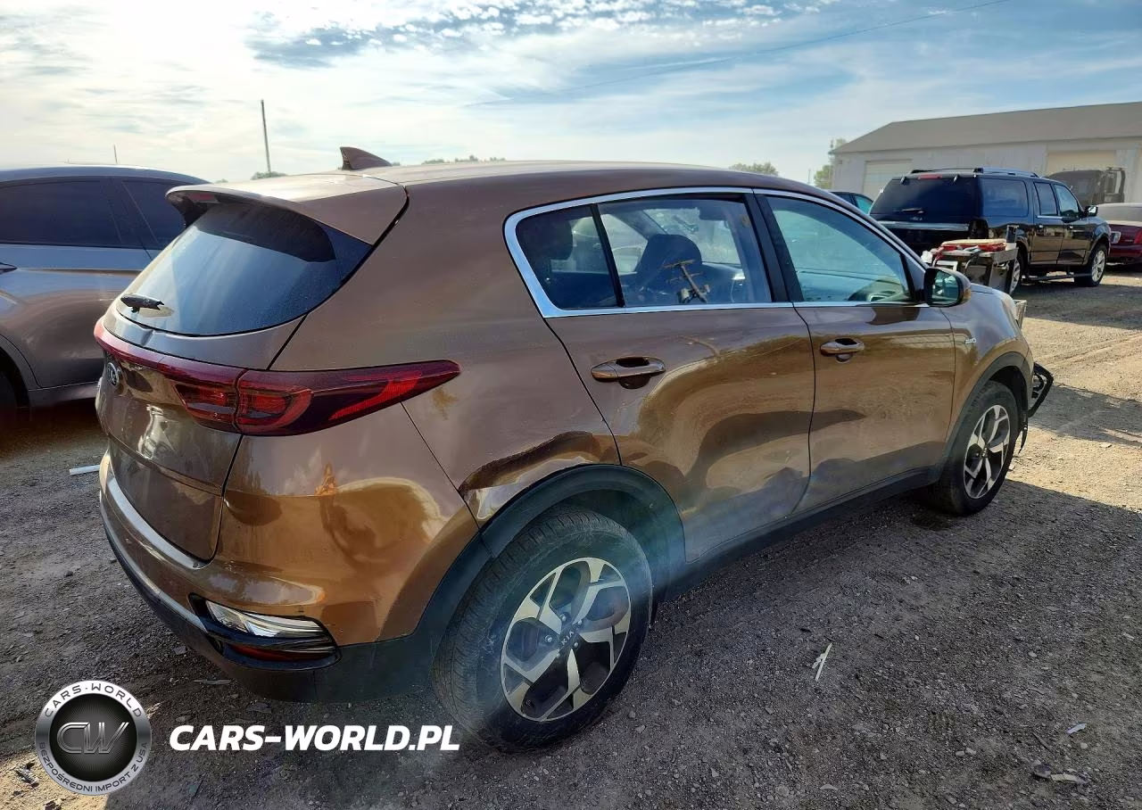 2020 Kia Sportage Lx VIN:KNDPMCAC6L7687297 - 3