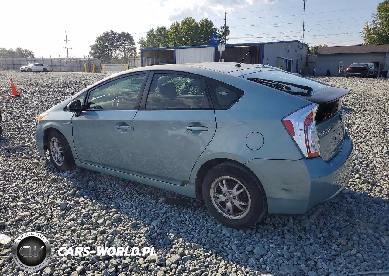 2013 Toyota Prius Two VIN:JTDKN3DU2D5695275 - 2