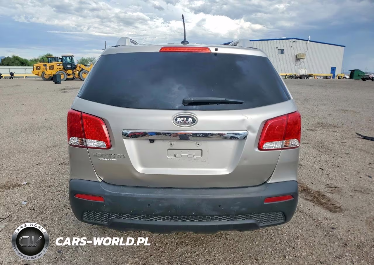 2013 Kia Sorento Lx VIN:5XYKT3A63DG400512 - 6