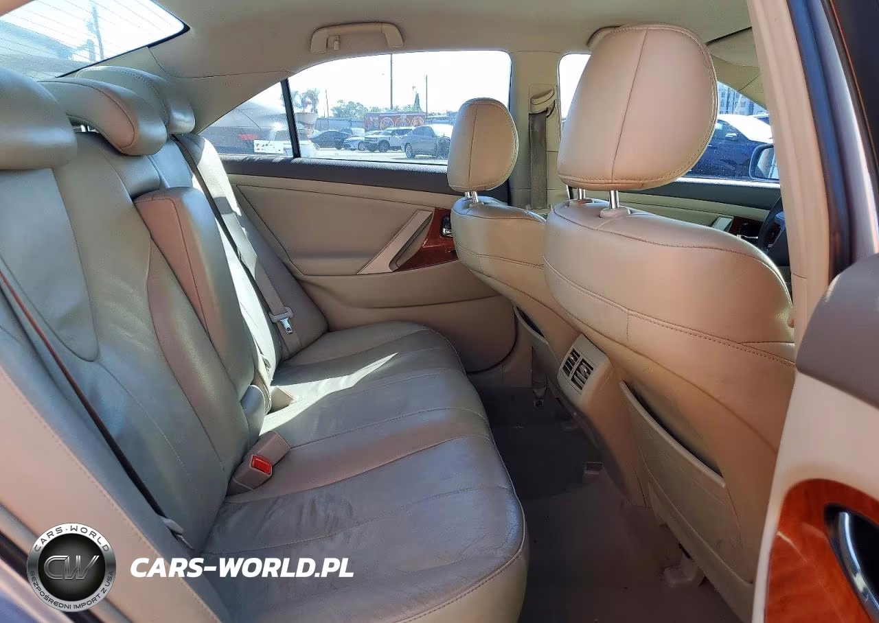 2011 Toyota Camry Hybrid VIN:4T1BB3EK7BU137166 - 10