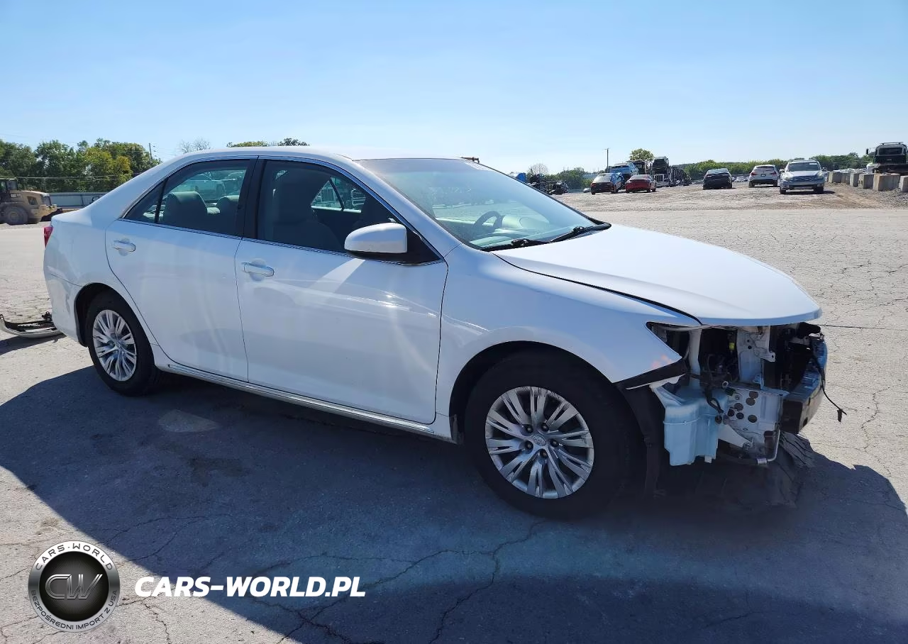 2012 Toyota Camry Le VIN:4T1BF1FK5CU186648 - 4